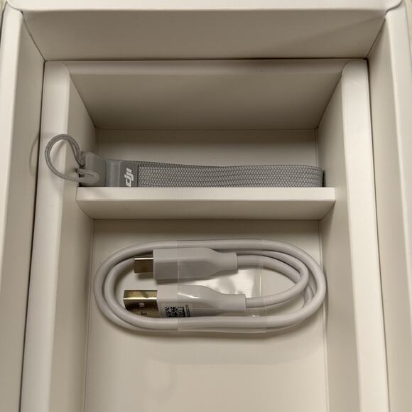 DJI OM 5 Smartphone Gimbal Stabilizer Athens Gray OE100 - Picture 14 of 14